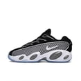 thumbnail image 2 of Zapatillas unisex clásicas Nocta Glide originales en blanco y negro, modernas, versátiles, de caña baja, informales y para el estilo de vida, 2 of 4