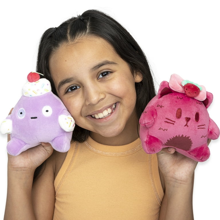 Moriah Elizabeth, The Popular Craft YouTuber, Is Known For Her Interactive Art And