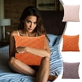thumbnail image 1 of Juego de fundas de almohada peludas | Cojín Shu de terciopelo de algodón y poliéster para sofá y oficina | Estuche de respaldo lumbar decorativo suave lavable a máquina | 45x45cm | Blanco Naranja, 1 of 7