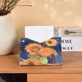 thumbnail image 2 of Funda para pañuelos de piel sintética con estampado de girasoles, 19 x 14 cm, 2 of 3