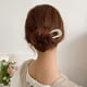 thumbnail image 4 of Palillos de Horquilla Clásicos Clip de Estilo Vintage U Forma en Forma en Forma de Pliegues Franceses de Pliegues de Pliegues de Actualización de - beige Soledad Pin de pelo de las mujeres, 4 of 10