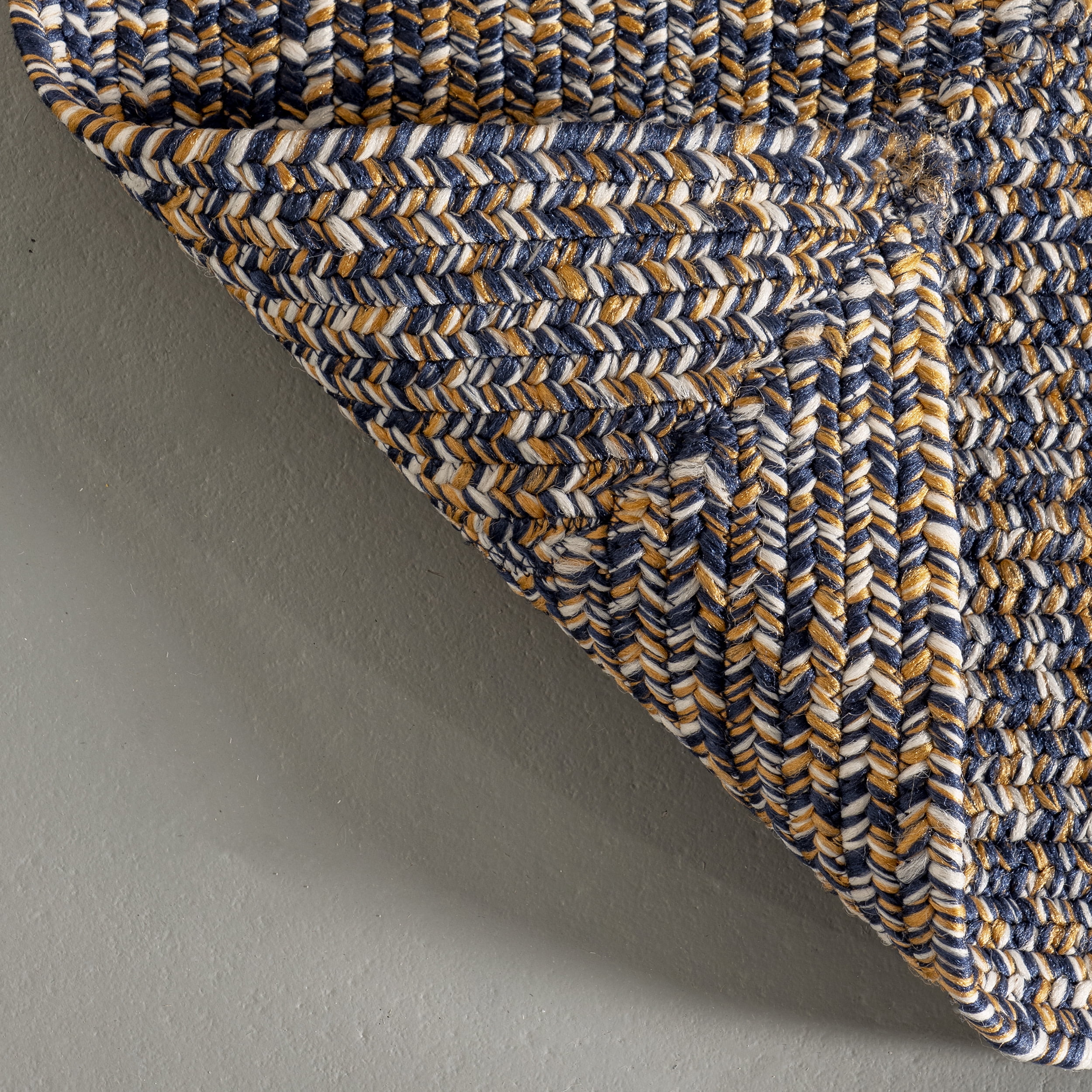 nuLOOM Wynn Braided Indoor/Outdoor Area Rug, 5' x 8', Dark Blue