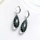 thumbnail image 1 of Aretes Largos Gota Cristal Azul Humo Oro Laminado 14k blanco Unitalla, 1 of 3