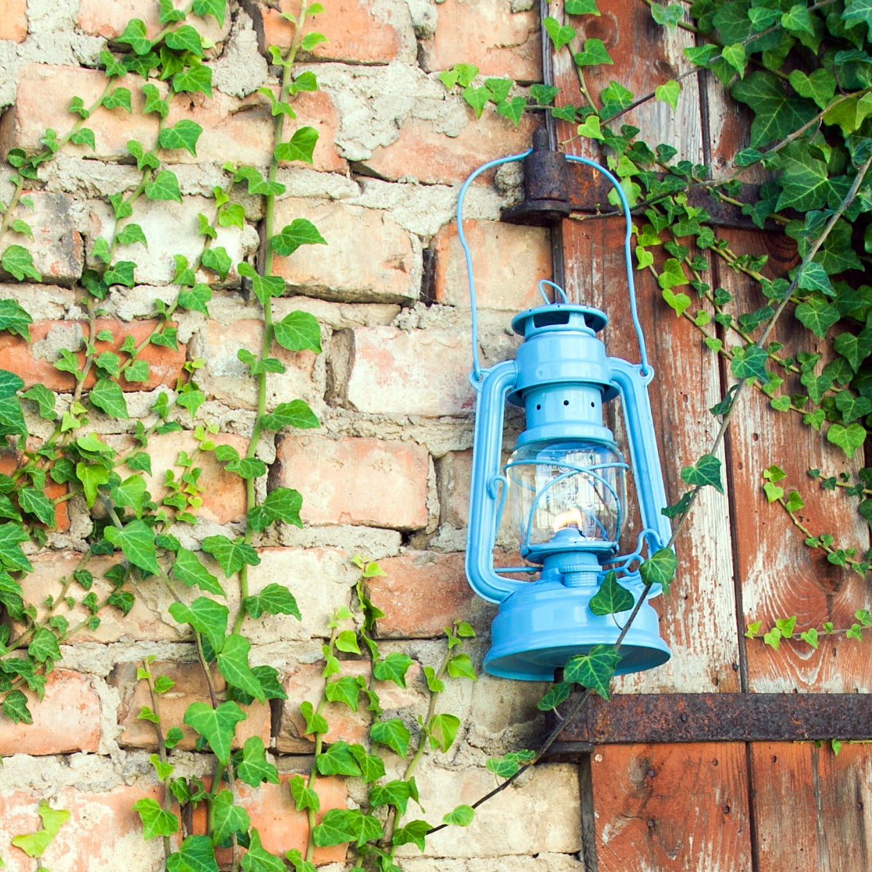 Feuerhand Galvanized Lantern - Dusty Blue