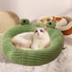 thumbnail image 4 of Mom's Best Cama redonda calentable para gatos y perros, con forma de rana, de 50 cm, color verde menta, 4 of 5