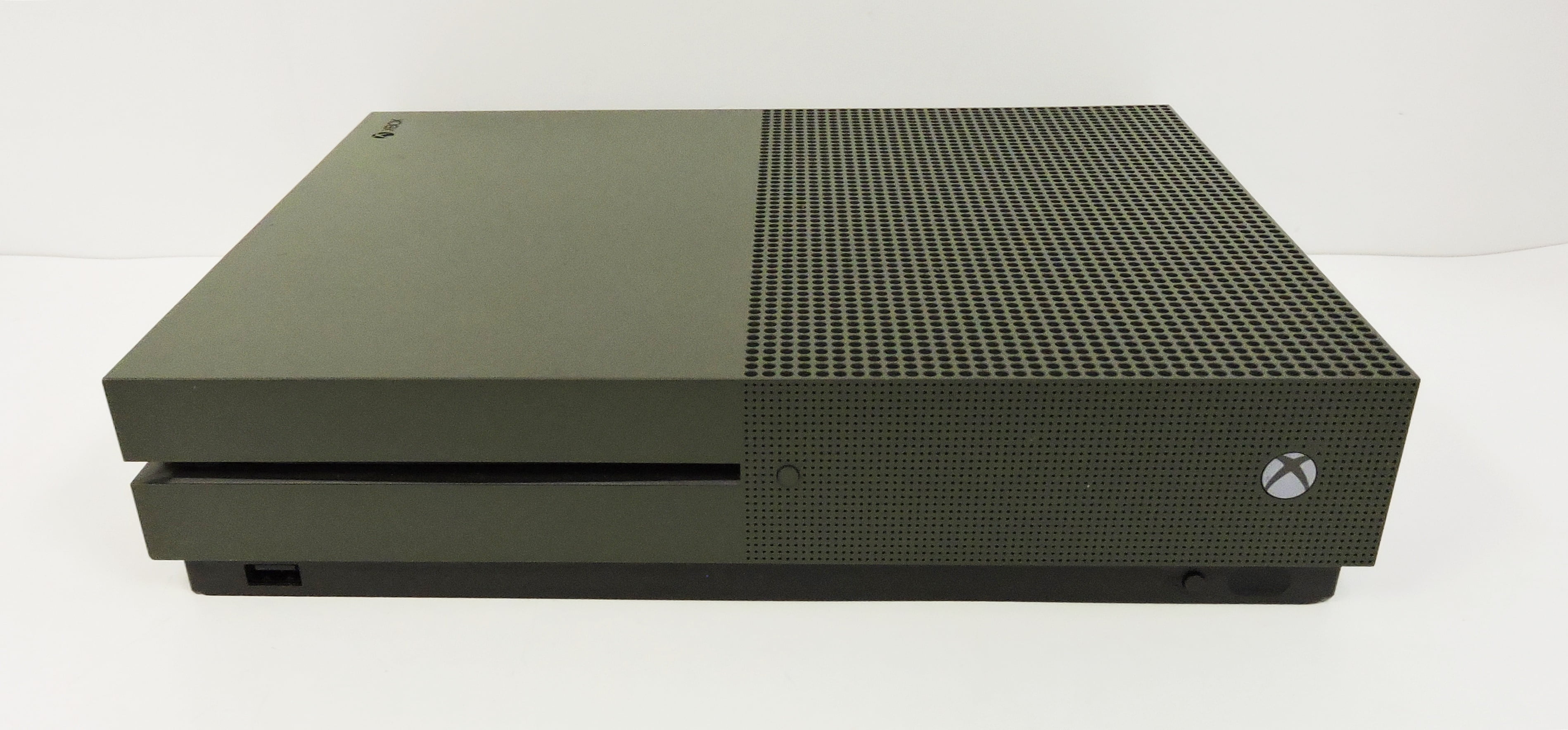 Refurbished Microsoft Xbox One S 1681 
