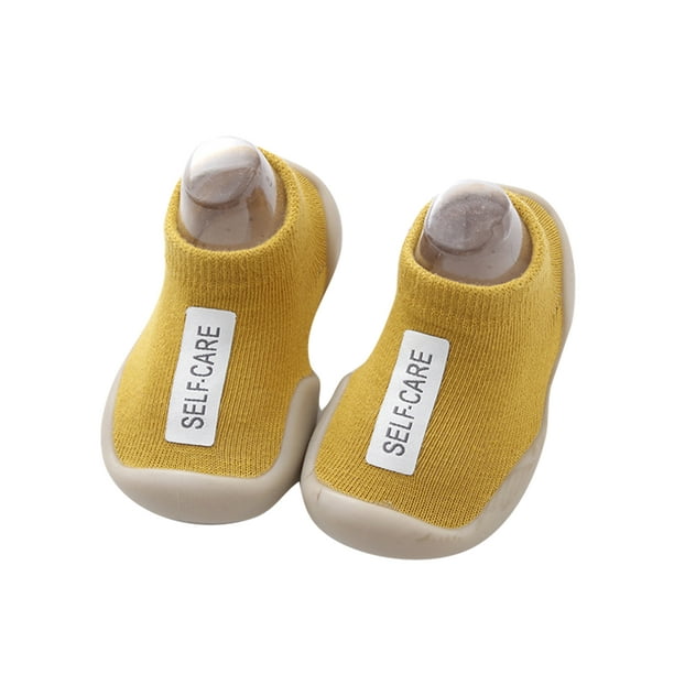 Socks with hotsell rubber soles walmart