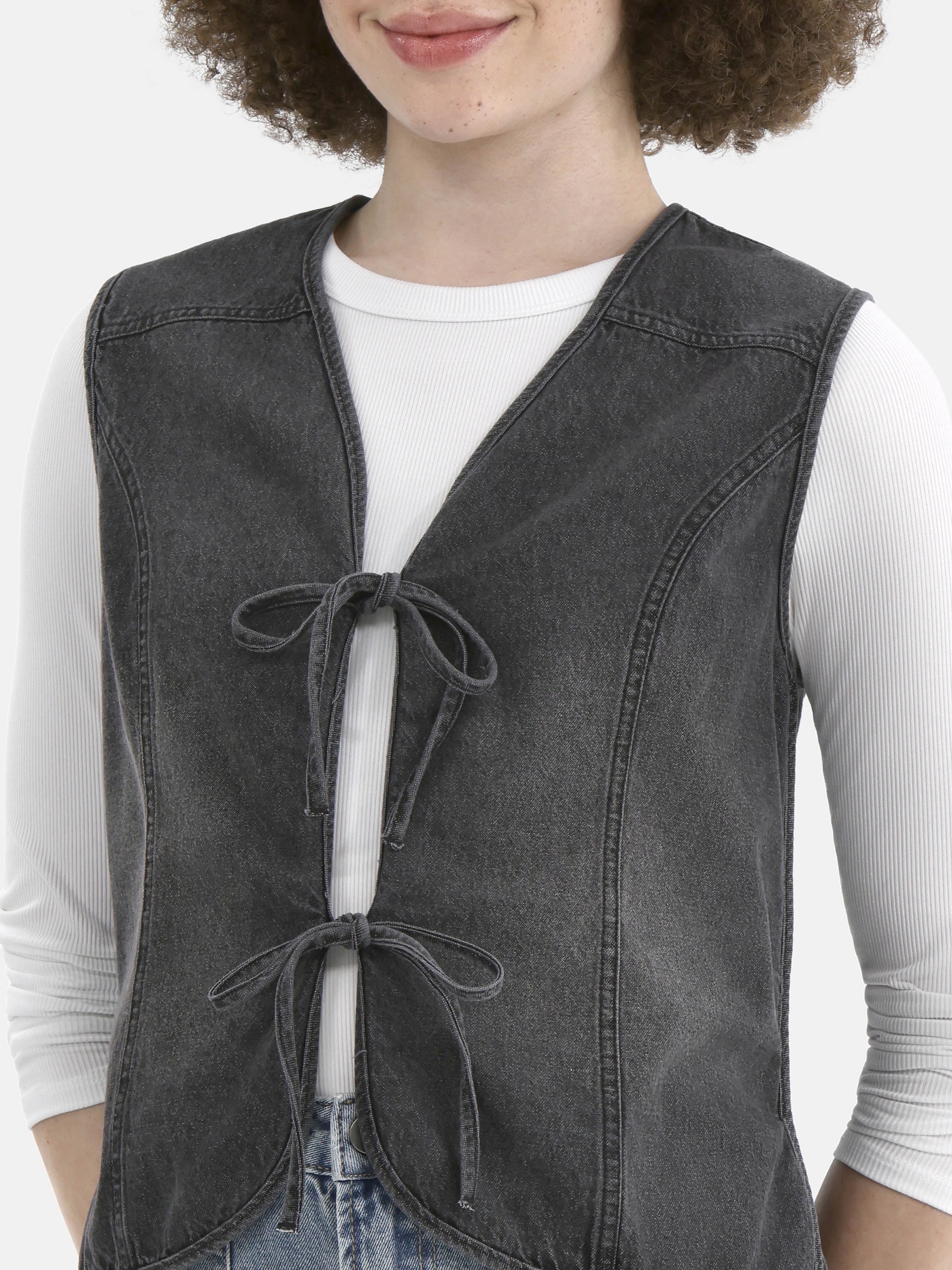 No Boundaries Women's Denim Vest, 2X-3XL, Black, Cotton