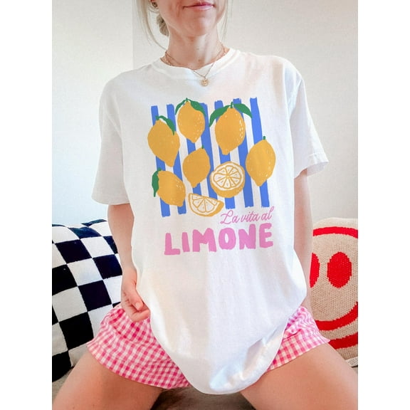 Limone Graphic T-Shirt - Amafi Coast Italy Shirt - Italian Summer Shirt - Limoncello Shirt - Italian fruit shirt