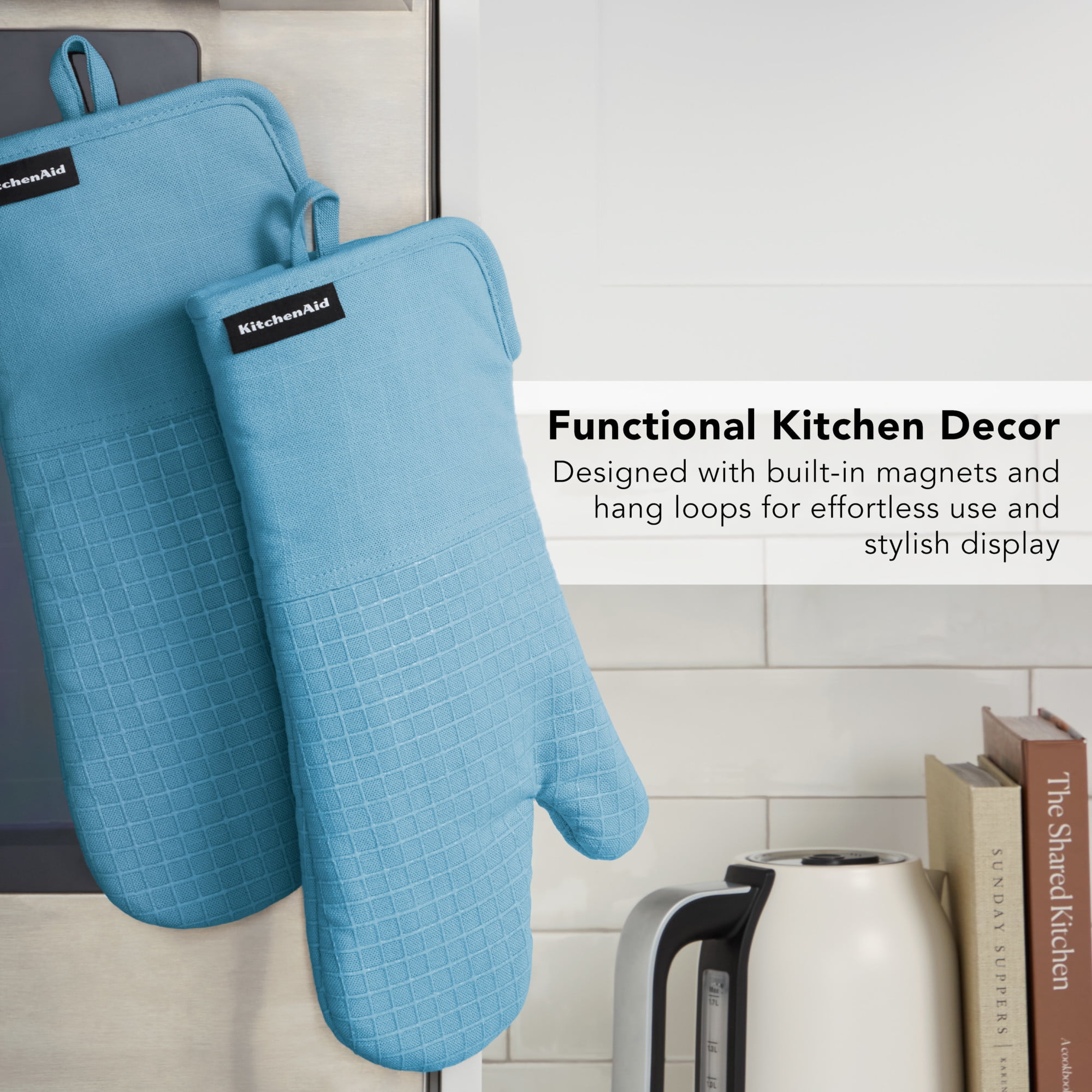 KITCHENAID Gourmet Series Gridlines Oven Mitts 2-Pack Set, Heat Resistant up to 600°F, Soft Silicone Grip, Magnetic Cuff, Blue Velvet, 7"x14"