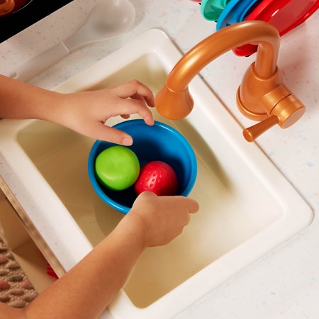 BATTAT TWO N’ ONE WOODEN KITCHEN CAFÉ WITH DISHES AND CHALKBOARD, TODDLER AND PRESCHOOL TOYS