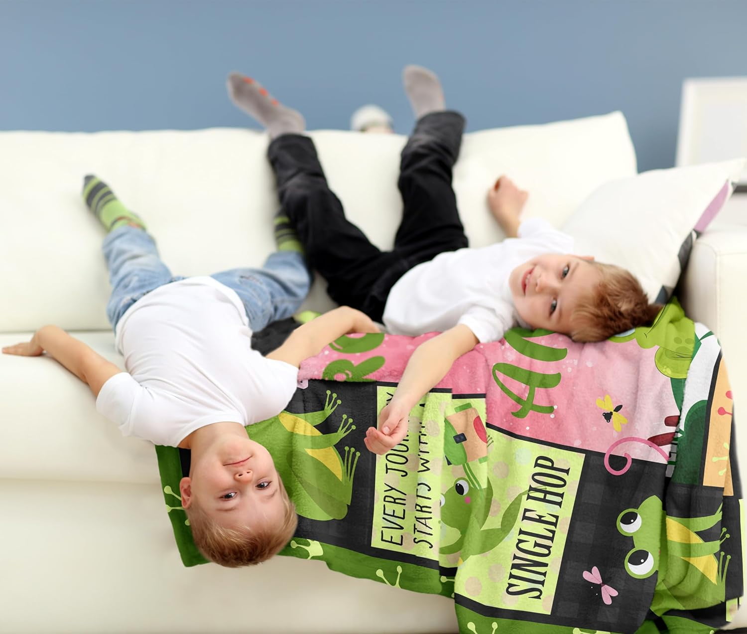 Frog Gifts, Frog Gifts for Women/Men, Frog Gift Blanket 40"x50", Frog Themed Gifts, Frogs Gifts, Frog Gifts for Frog Lovers, Frog Gifts for Girls/Boys, Frogs Gifts for Women Throw Blankets