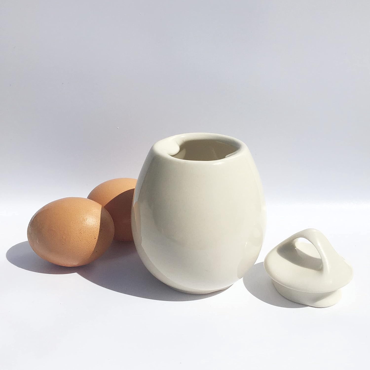 AggCoddler - Scandinavian Porcelain 4-Piece Egg Coddler with Serving Tray Set- Minimalist Design Egg Poacher Cooker for Quick and Easy Breakfast or Elegant Display - Small Julia