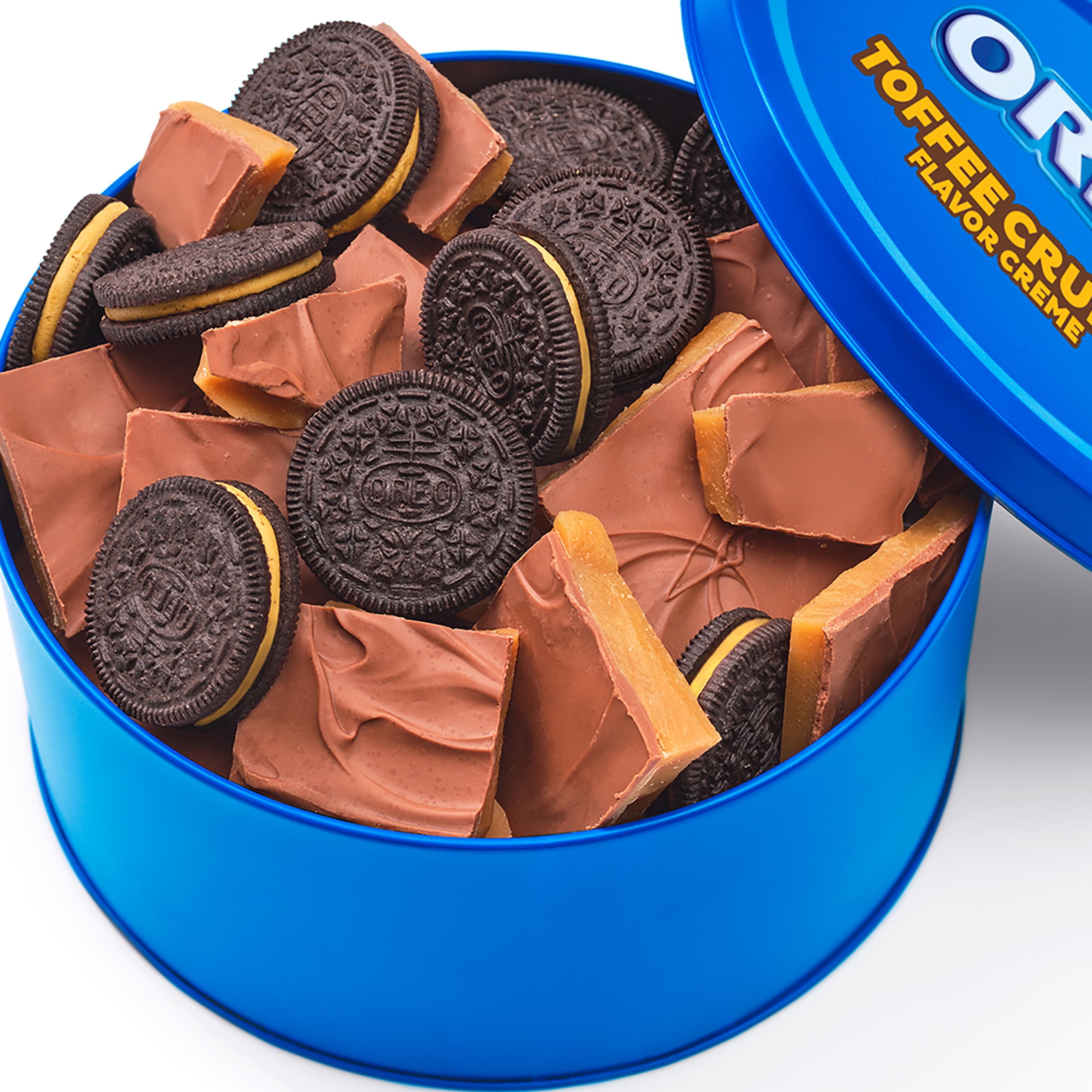 (3 pack) OREO Toffee Crunch Creme with Sugar Crystals Chocolate Sandwich Cookies, Family Size, 17 oz