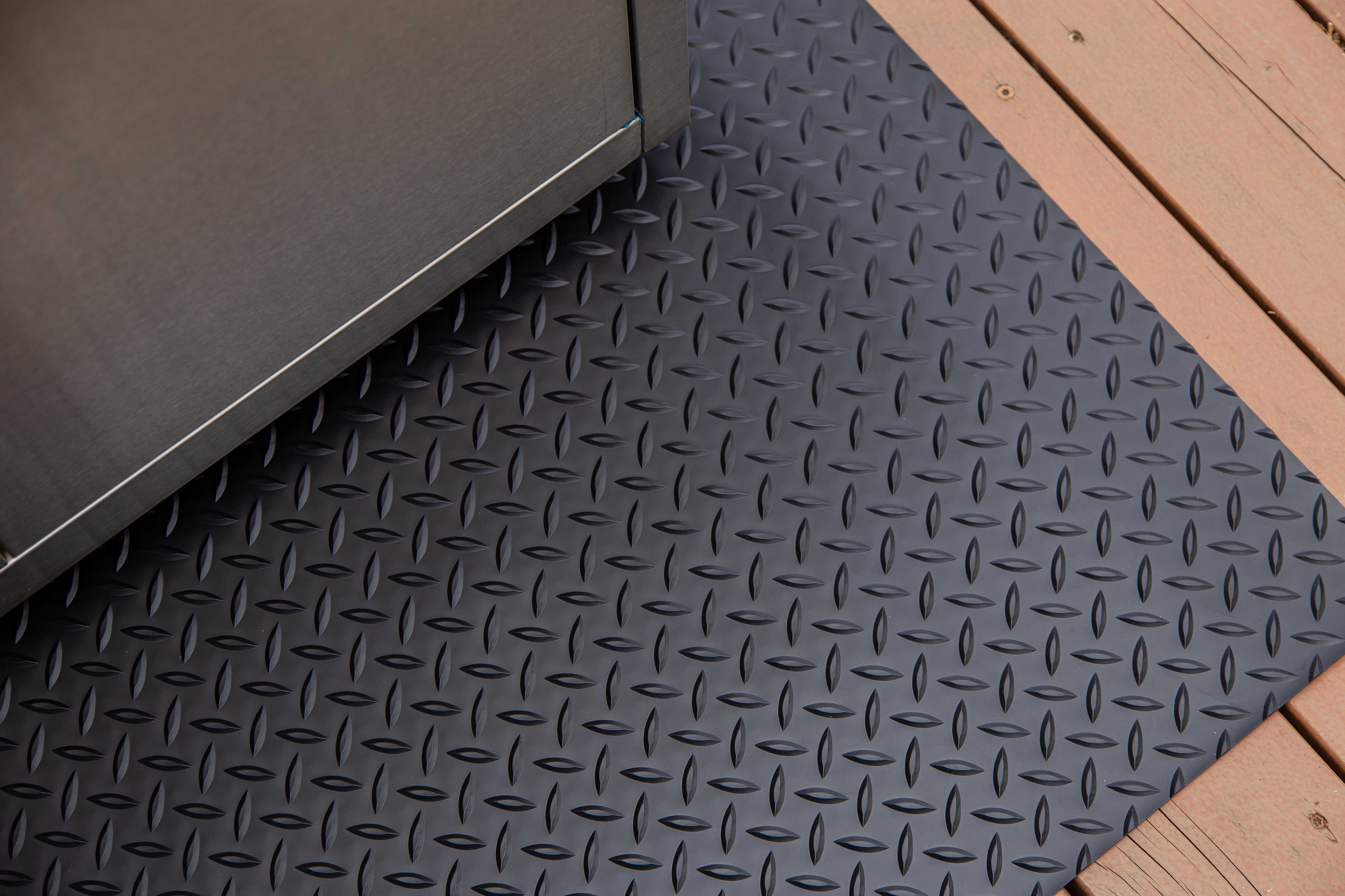G-Floor 47" x 32" Vinyl Grill Mat - Durable, Waterproof, Stain-Resistant Floor Protection