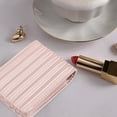 thumbnail image 4 of unbranded Estuche Rosa Para Labial Con Espejo Pequeño Ideal Para Y Uso Diario, 4 of 6