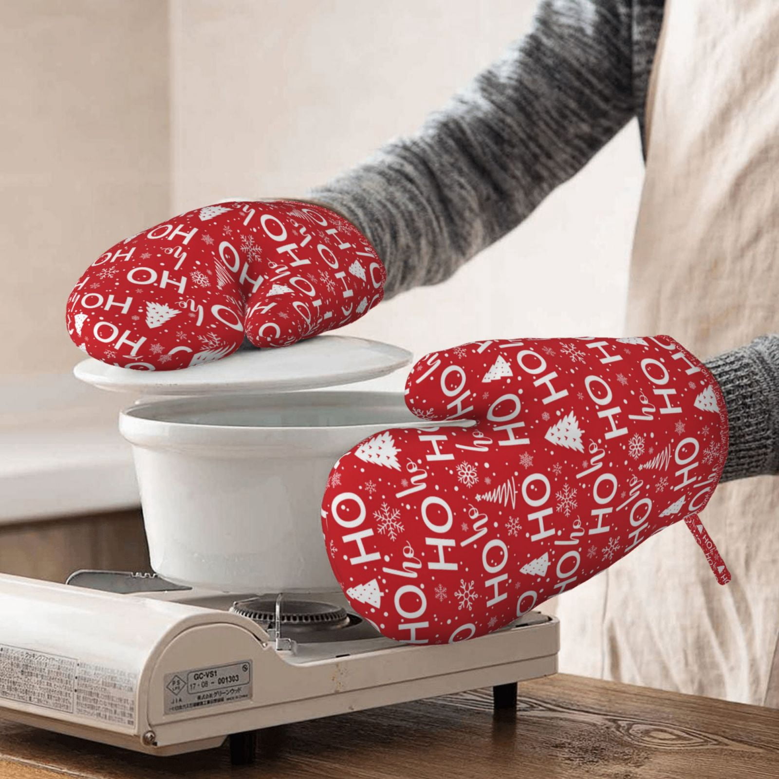 Hirioo Christmas Hohoho for Silicone Oven Mitts for BBQ, Baking, Cooking, Set of 2, Heat Resistant 260℃, Non-Slip Kitchen Essentials