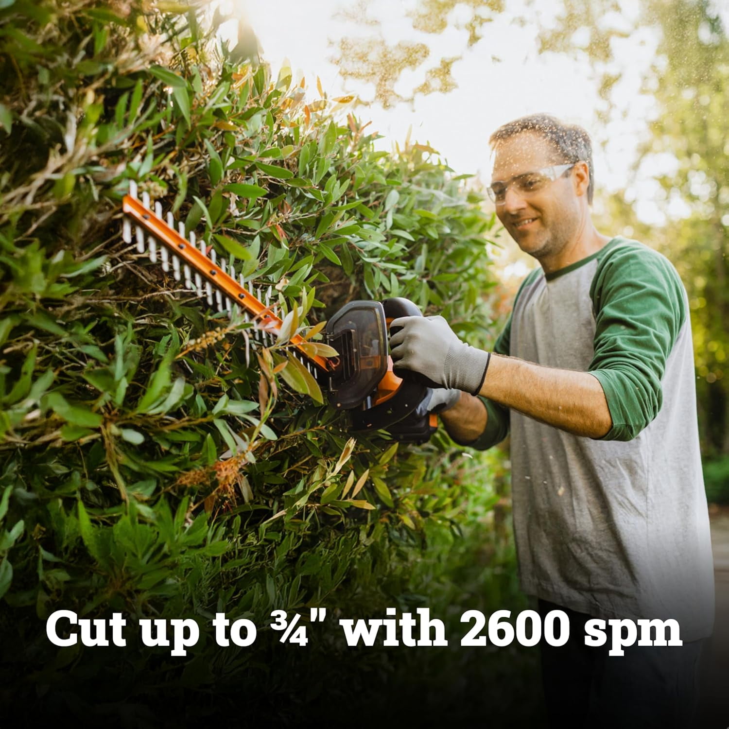 22 Inch Cordless Hedge Trimmer with Dual-Action Blades Lightweight Electric Bush Cutter for Garden Maintenance