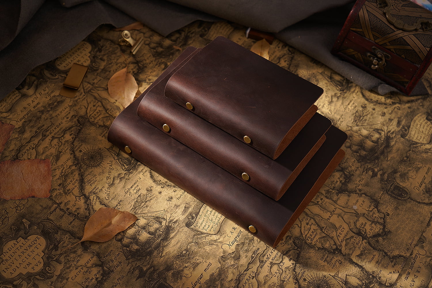 KISSKI·H Olvido A7 Refillable Leather Writing Notebook, Vintage Journal Binder Notebook, 6 Ring Binder Travelers Diary Notebook, A7 Cover with 80 Lined Pages, Handmade Gift for Women/Men, Dark brown