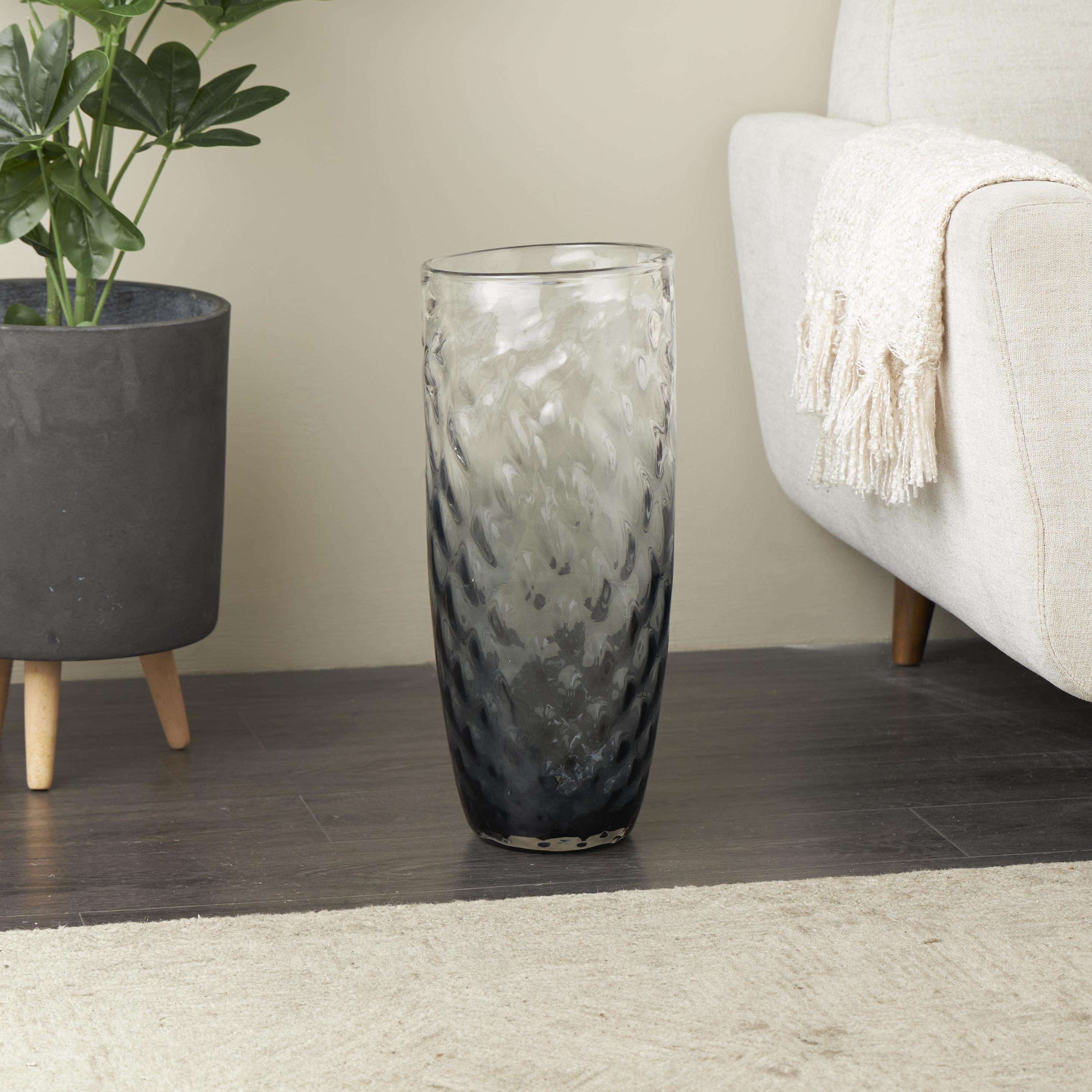 DecMode 21" Handmade Ombre Black Glass Vase