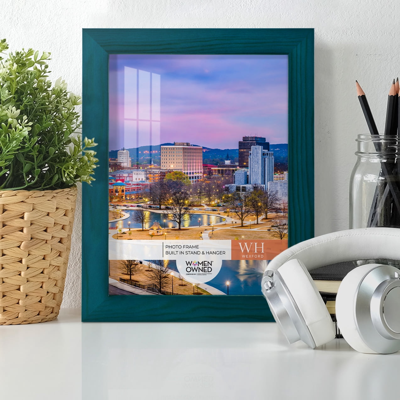 Woodgrain 6 in. x 8 in. Ocean Blue Picture Frame Set (Set of 4)