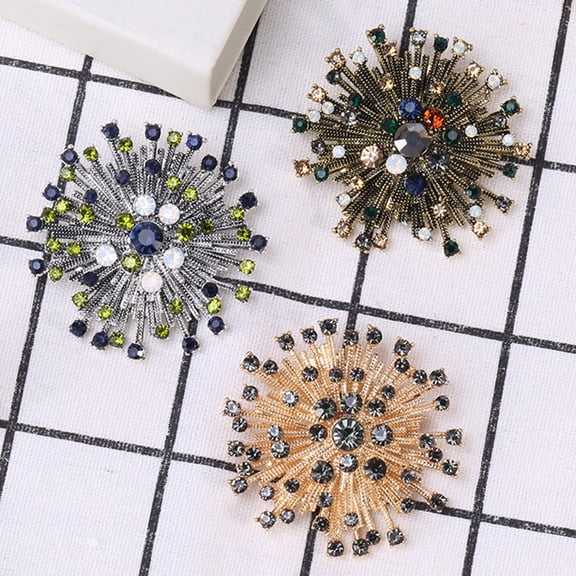 AYYUFE Fashionable Rhinestone Decor Retro Brooch Snowflake Shape Electroplated Long Lasting Party Jewelry Brooch Clothes Decor