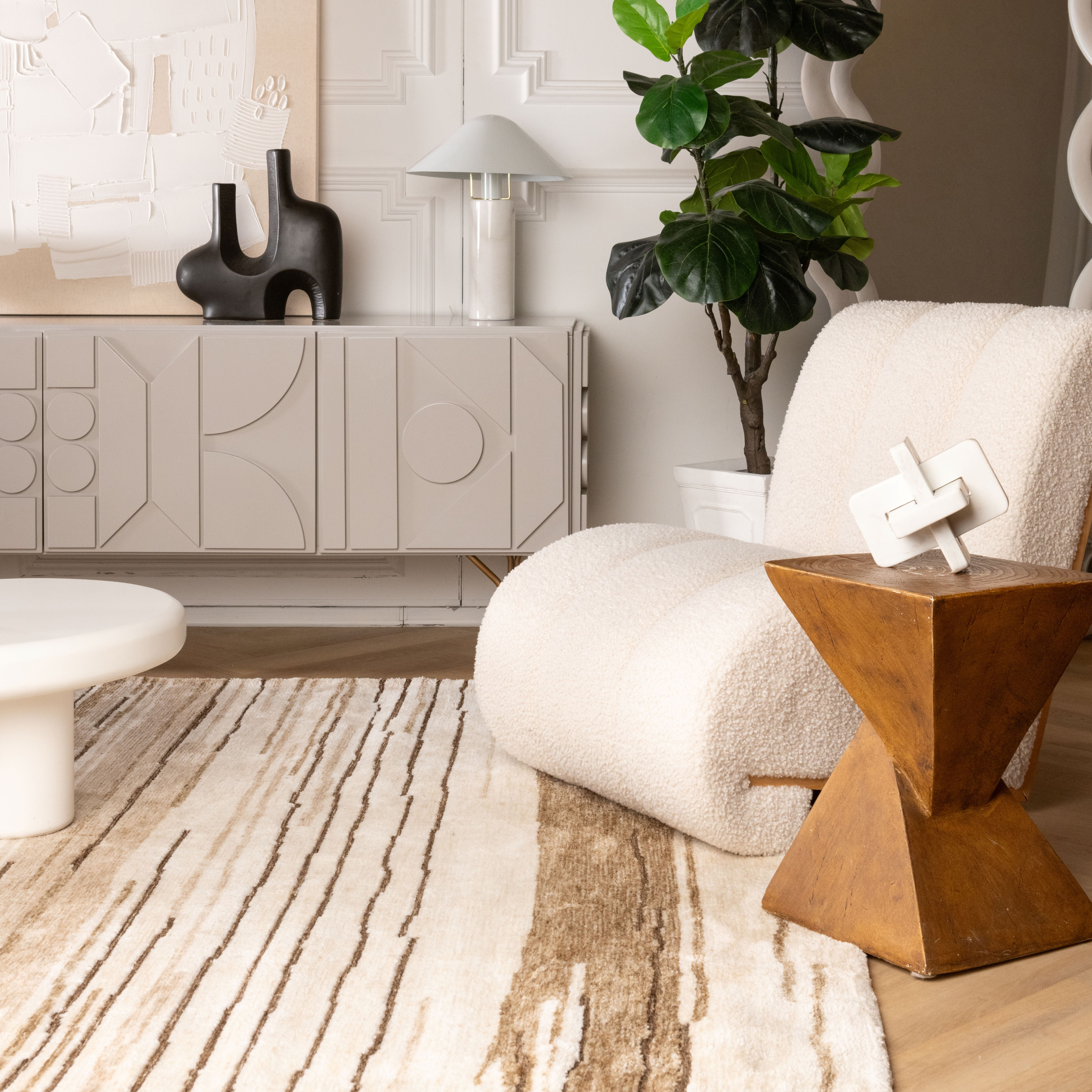 Rug Branch Maya Modern Abstract Indoor Hand-Tufted Area Rug.