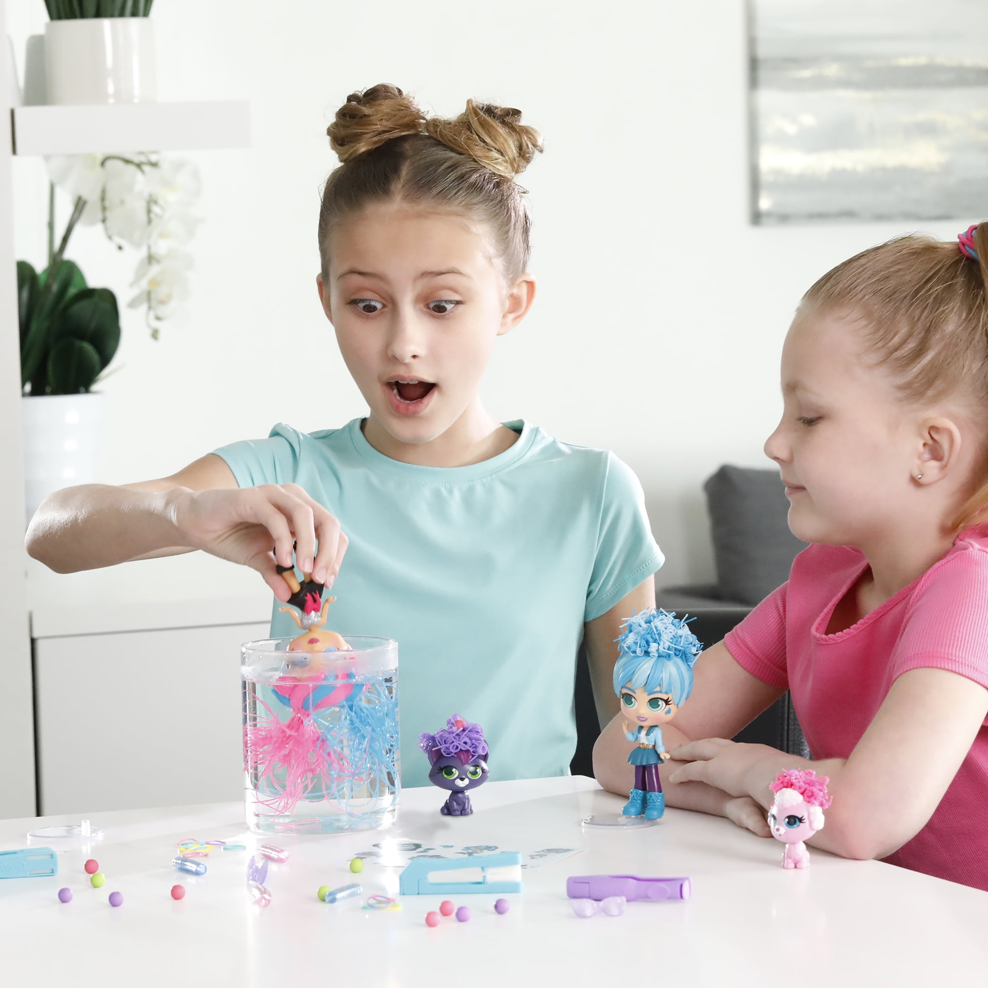 CurliGirls Milli, the Fashionista & Vogue, her cat - Deluxe Hairstyling Doll with MagiCurl Hair - Style Again and Again - Ages 3+