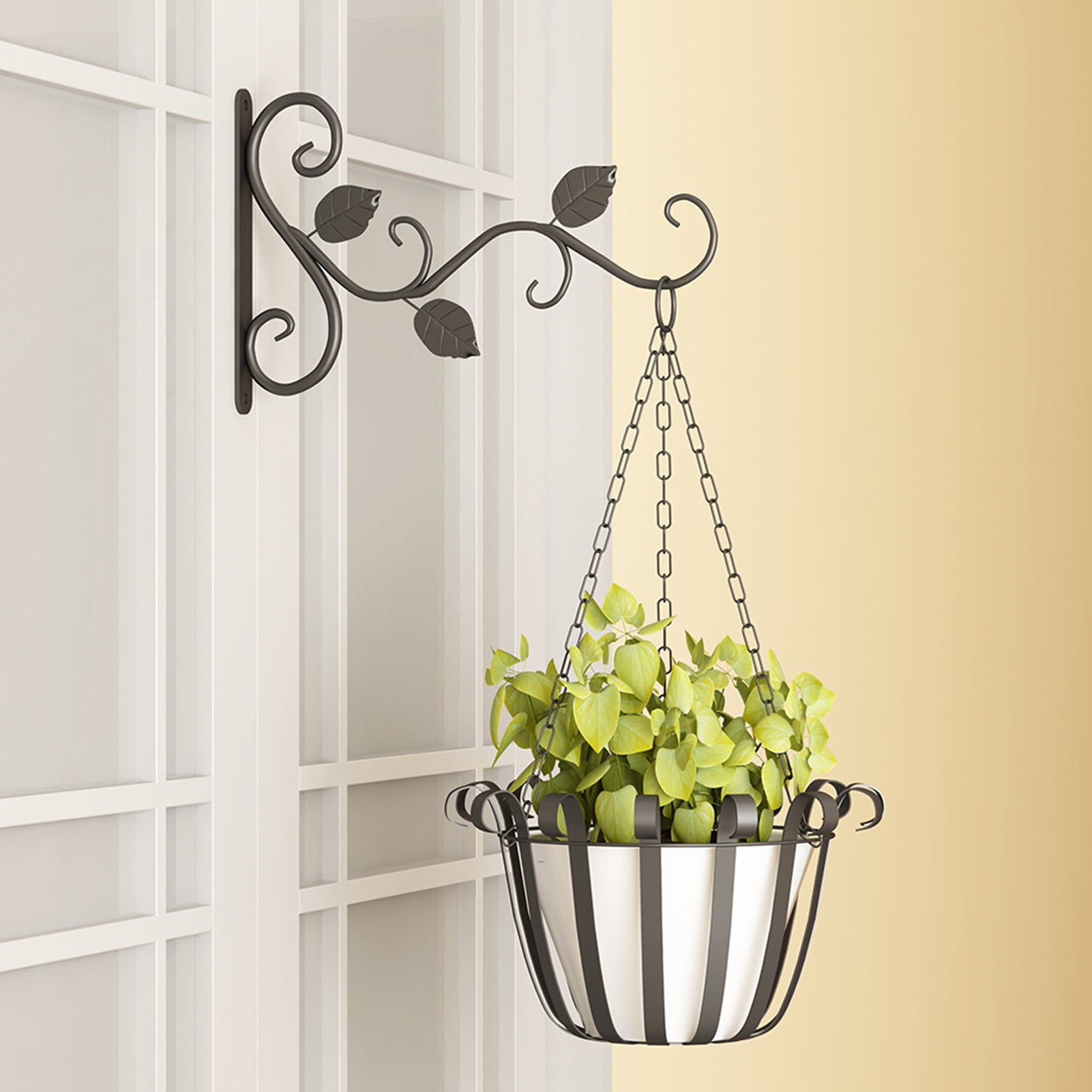 Travelwant 1/2Pcs Plant Hangers Outdoor Plant Hooks for Wall/Fence Hanging Planters Outside Flower Pot Hanging Basket Brackets Cast Iron Plant Hanger for Lantern/Bird Feeder
