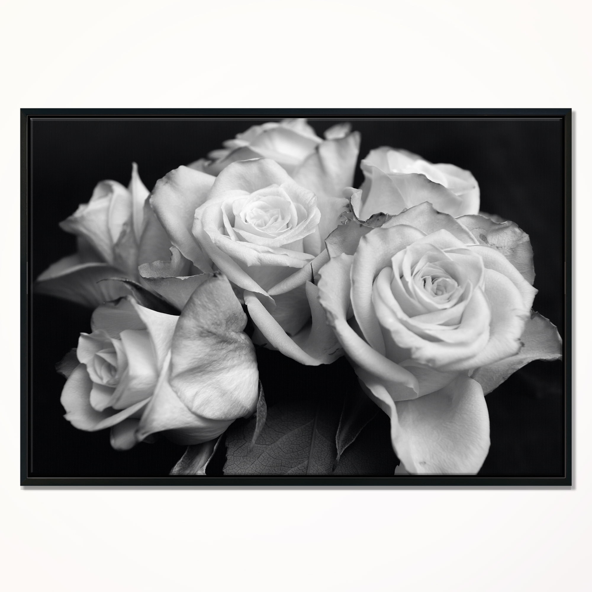 Designart ' Bunch of Roses Black and White ' Floral Art Framed Canvas Print