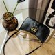 thumbnail image 1 of Bolso de hombro de cuero para mujer, bolso con hebilla Decora para las axilas, bolso de compras versátil para chica, 1 of 8