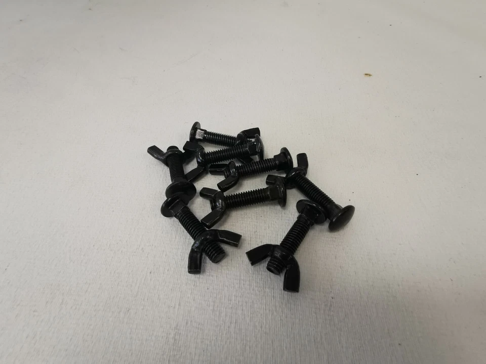CIRCLE- M8 X 30Mm Black Carriage Bolts With Wing Nuts. Qty:(8 Sets)