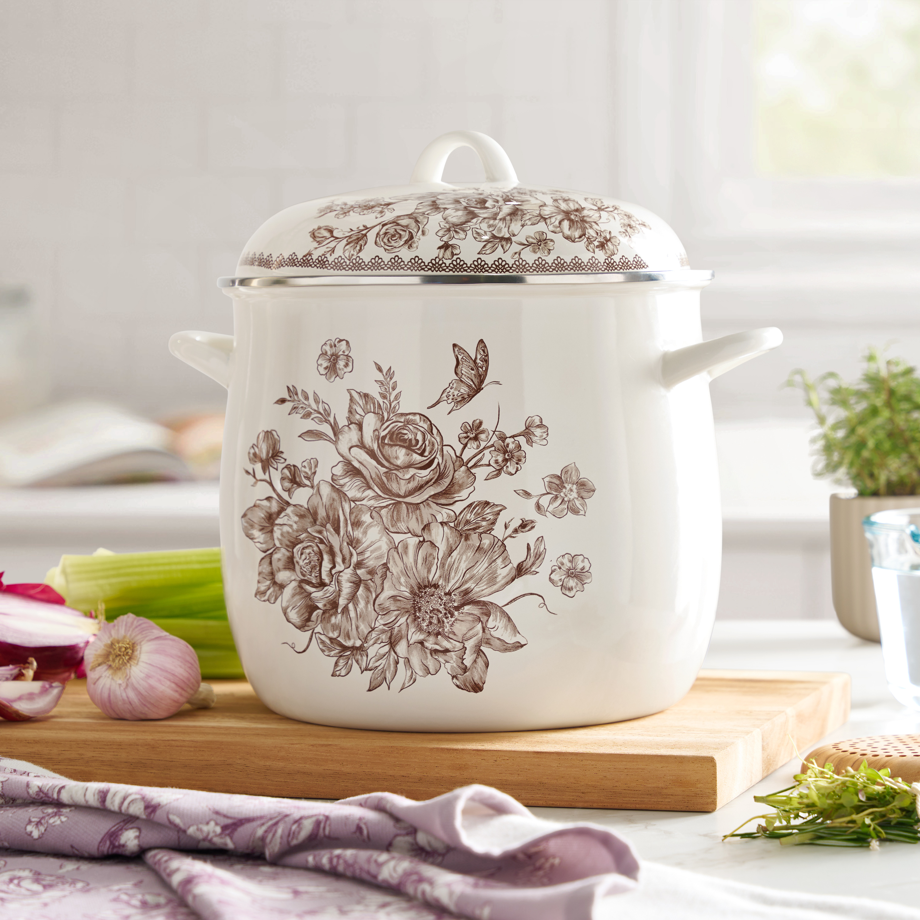 The Pioneer Woman Agatha 12 Qt Enamel Stock Pot photo 2