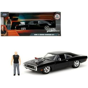 Dodge Charger R/T Black with Dom Diecast Figure "Fast & Furious" (2009) Movie "Hollywood Rides" Series 1/24 Diecast Model Car by Jada