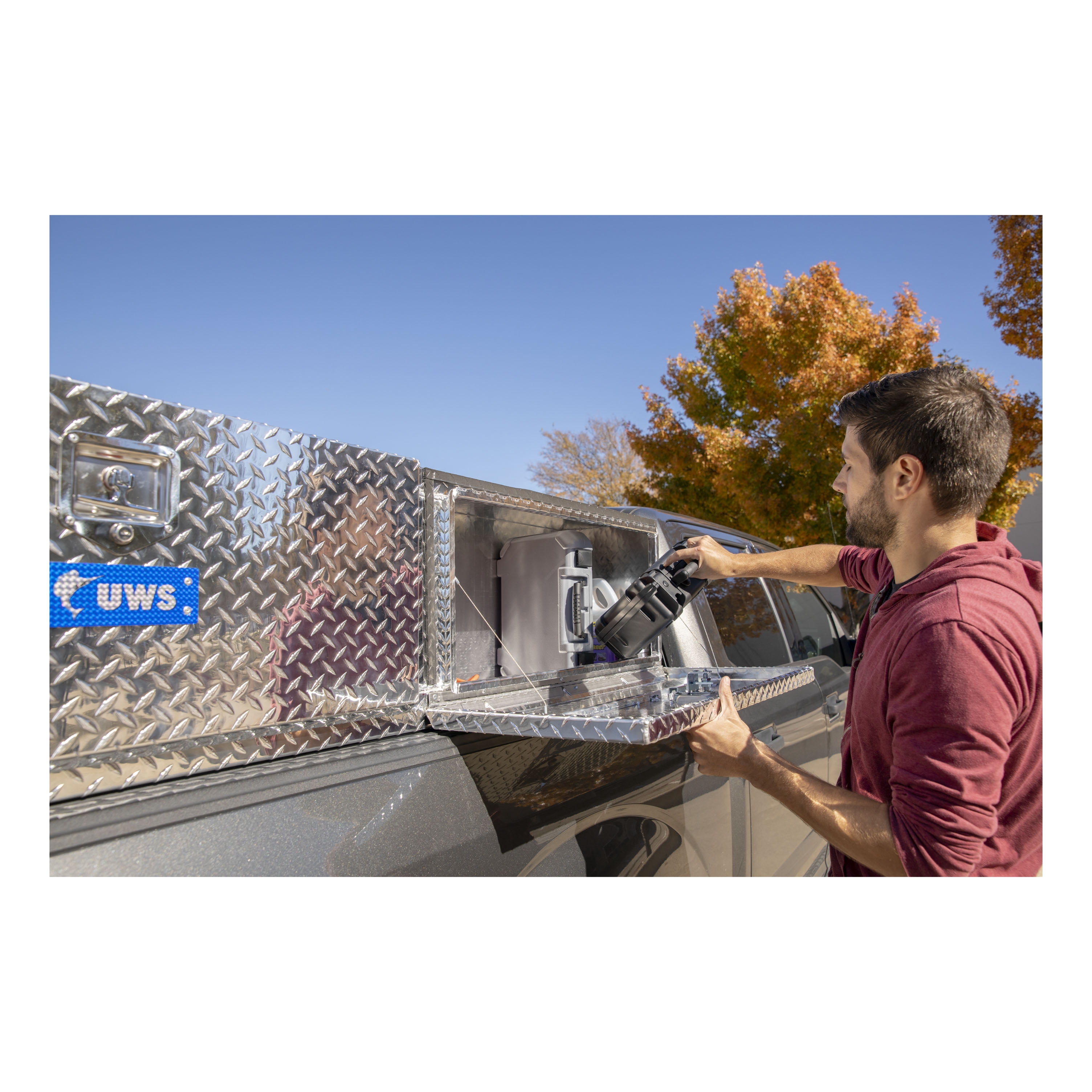 UWS EC40041 72-Inch Heavy-Wall Aluminum Double-Door Topside Tool Box