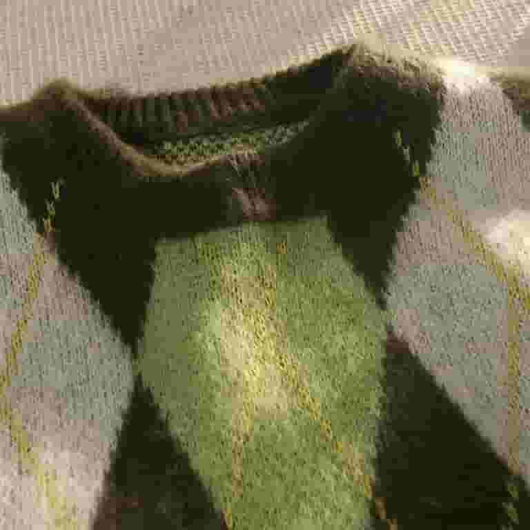 Casual Plaid Snowflakes Candy Weave Contrast O Neck Sweaters Casual Plaid Snowflakes Candy Weave Contrast O Neck Sweaters