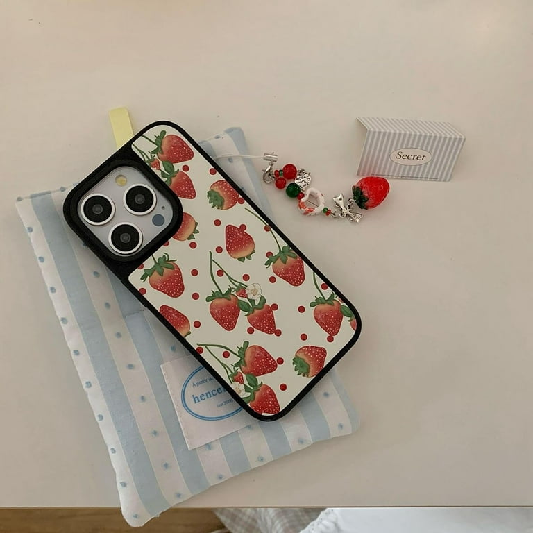 ラブラリー新品未開封いちごiPhoneケース13.14 ストロベリー 51JQjmTXafL.jpg