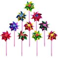 thumbnail image 1 of Paquete de 36 hilanderos de viento de plástico arcoíris de 15x36,5 cm para decoración de césped y jardín, decoración divertida de carnaval, colores brillantes, 1 of 5