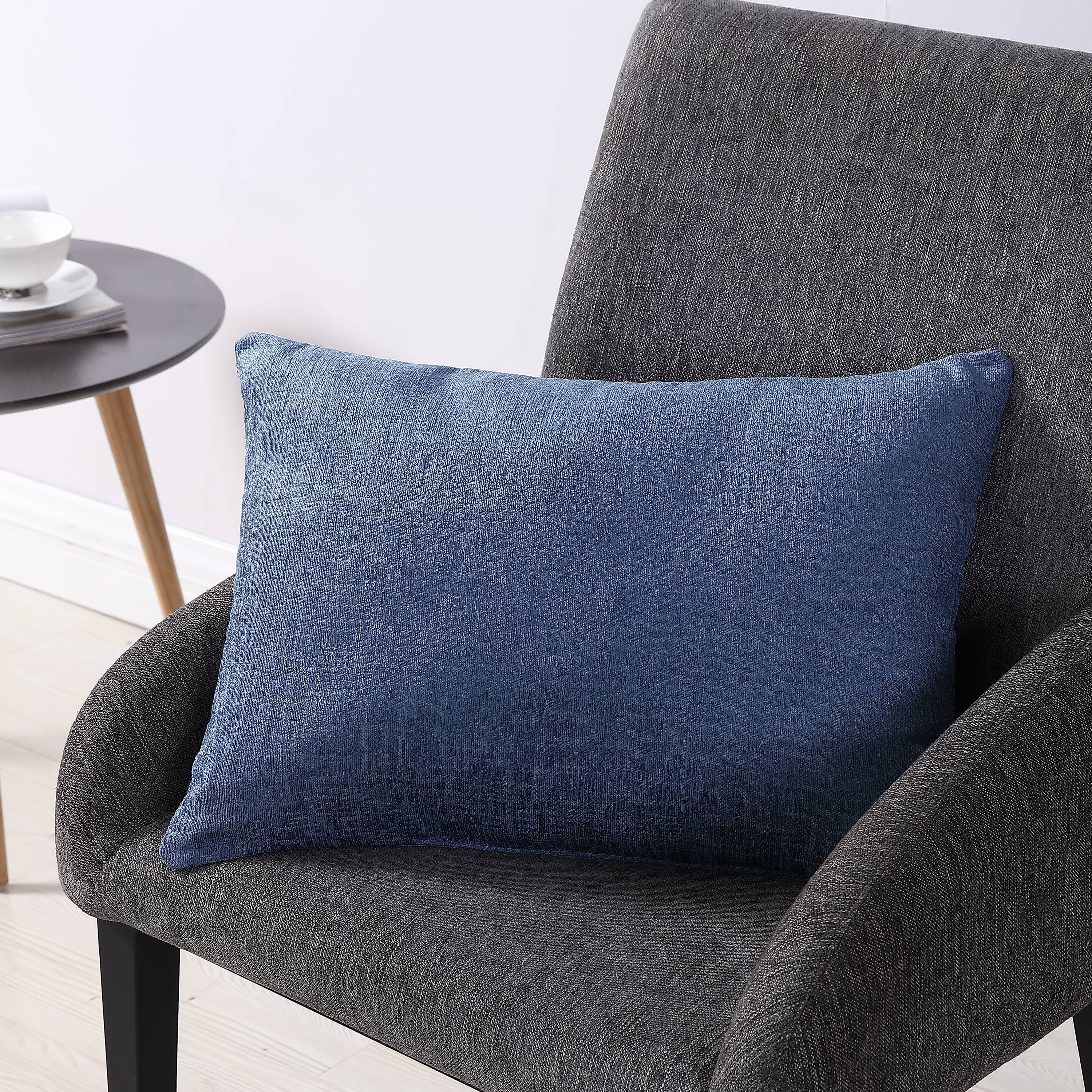 Mainstays Chenille Oblong Decorative Throw Pillow, 14" x 20", Blue