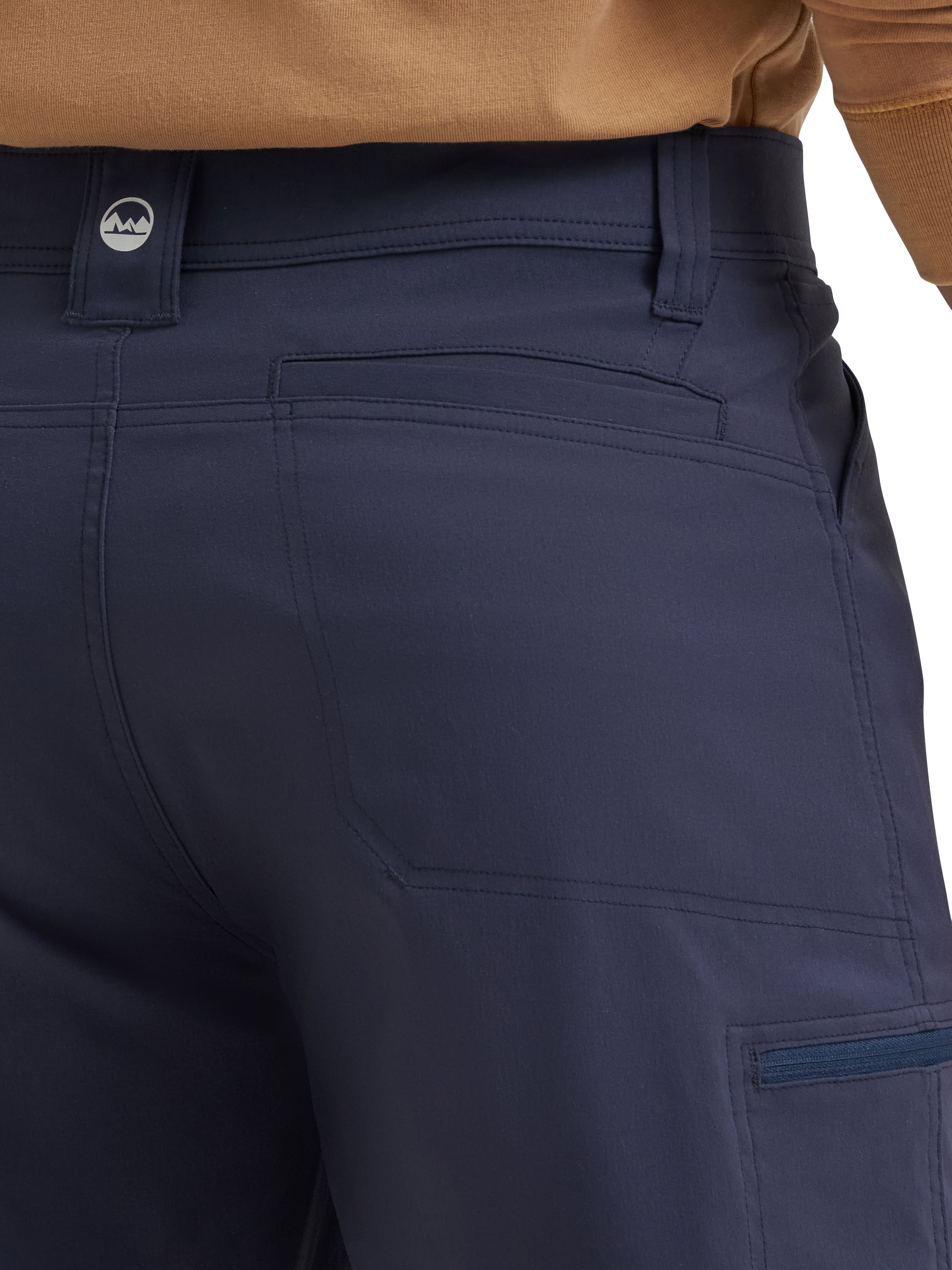 Wrangler® Men's and Big Men's Outdoor Performance Zip Cargo Short with UPF 50+, Sizes 30-48