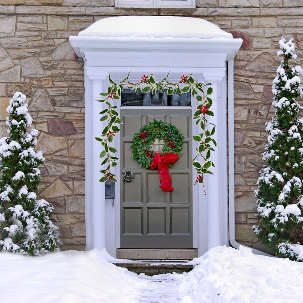Stimulation Christmas Garland with Red Burries Indoor ...