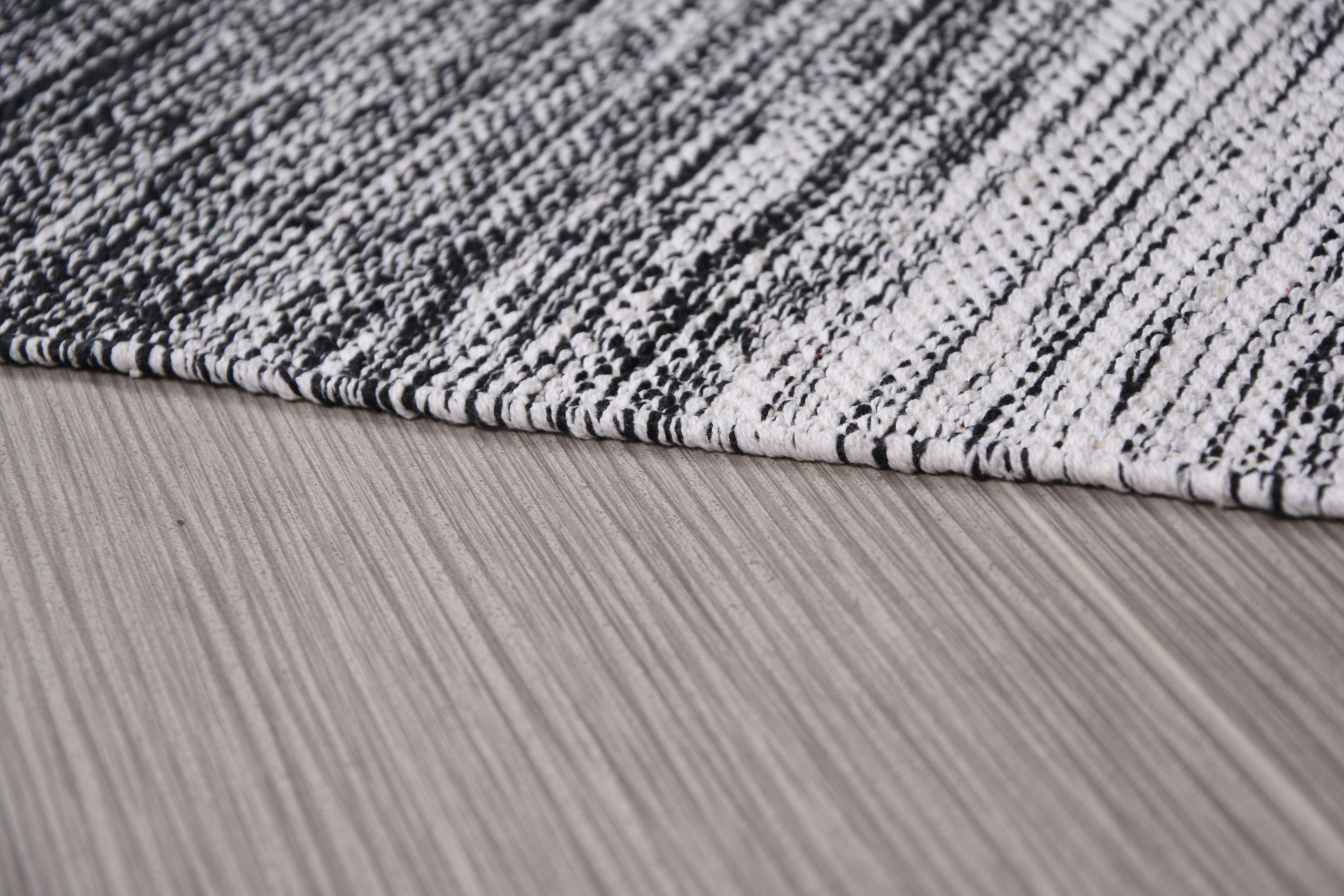 Black & White Cotton Door Mat Rug Indoor Outdoor - 2x3' Entrance Entryway Rug Kitchen Bath Home Décor (24 x 36")