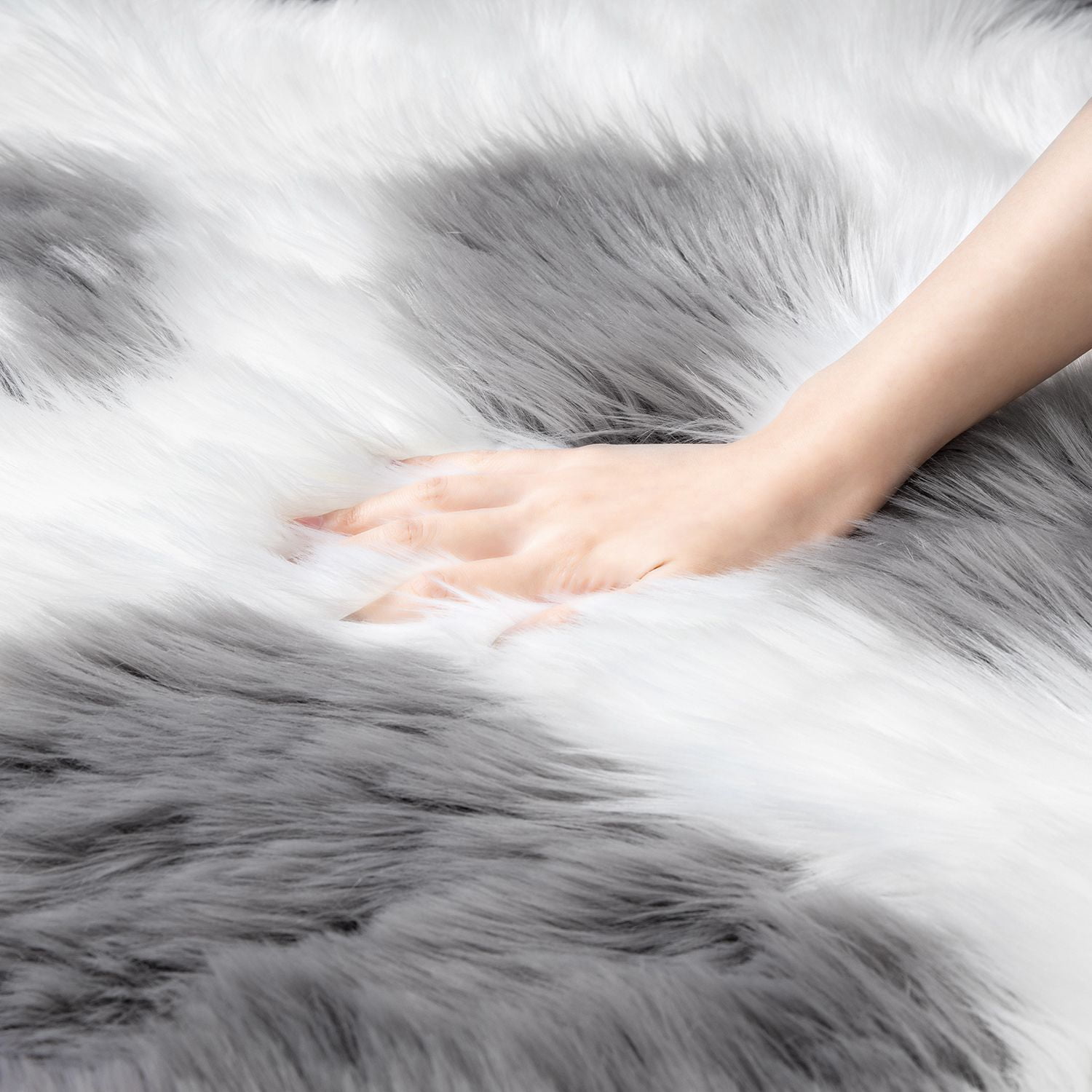 Phantoscope Ultra Soft Faux Sheepskin Fur Cat Paw Rug, Fluffy Non-Slip Area Rug, Light Gray with White, 2 x 3 ft