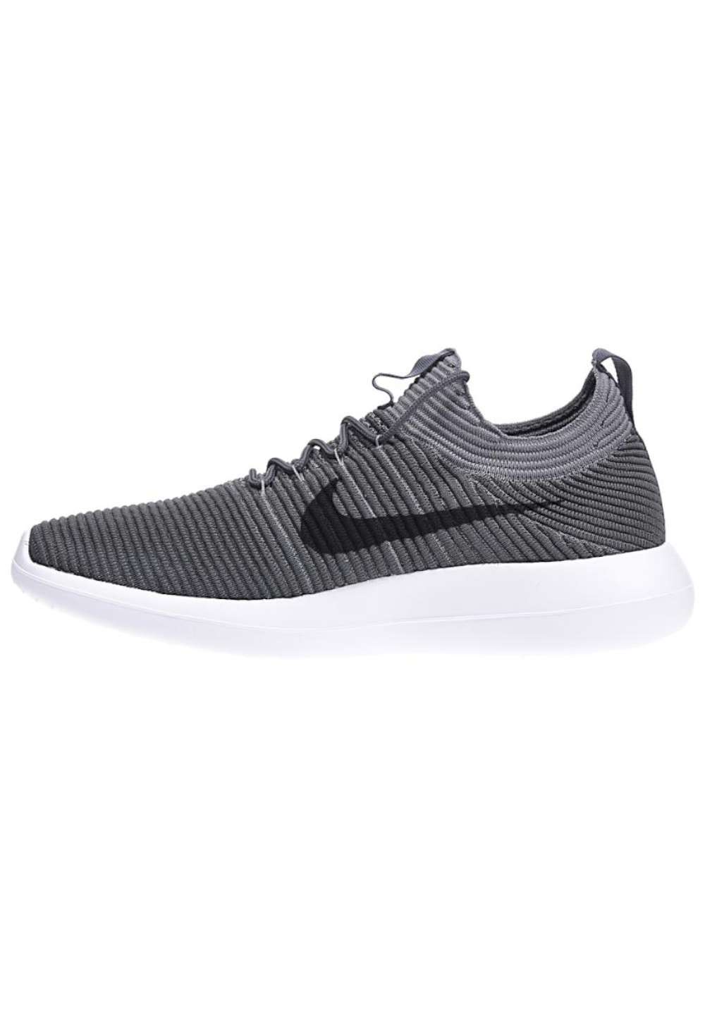 nike men's roshe two flyknit v2 running shoe