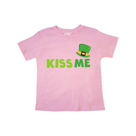 

Inktastic Saint Patrick s Day Kiss Me Green Top Hat Gift Toddler Boy or Toddler Girl T-Shirt