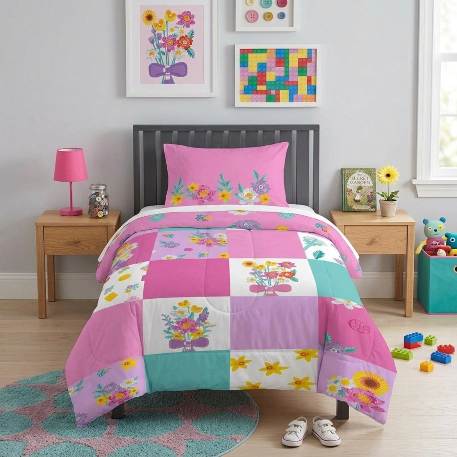 LEGO® Floral(s) Kids Multicolor Reversible Comforter Set, Twin/Full, 72 x 86 in