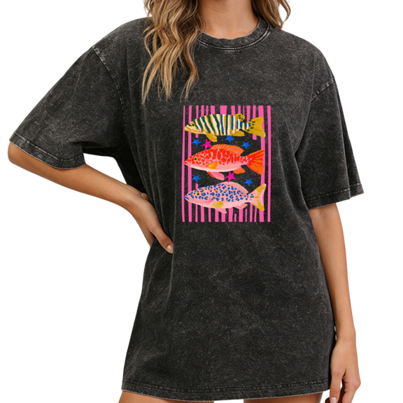 UNISHE Women's Black Colorful Tropical Fish Vintage Washed T-Shirt Short Sleeve Casual Summer Top