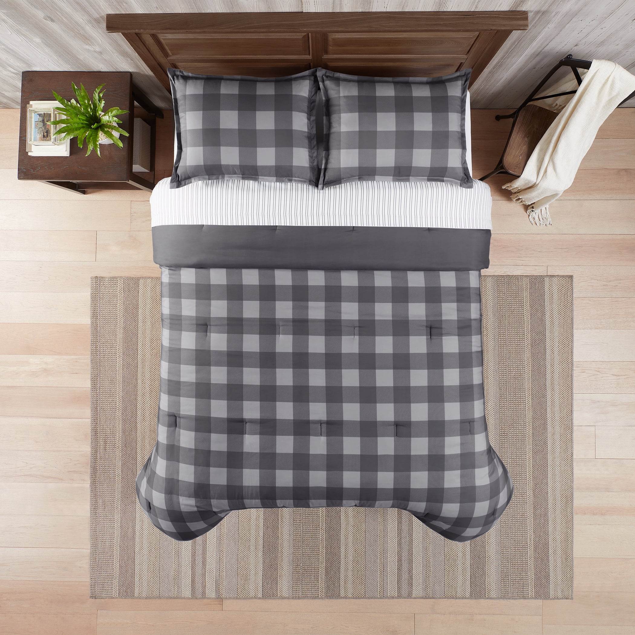 Serta Simply Clean Alex Buffalo Check Plaid 7-Piece Bedding Set, King