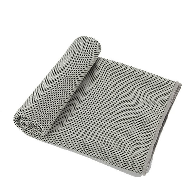 Serviette de Sport Rafraîchissante en Polyester à Séchage Rapide et Absorbante - Sensation Instantanée de Froid pour le Golf, la Mise en Forme, la Randonnée - 39.4x11.8 Po (1000x300 mm) - Comprend un Sac de Rangement - Offerte en Plusieurs