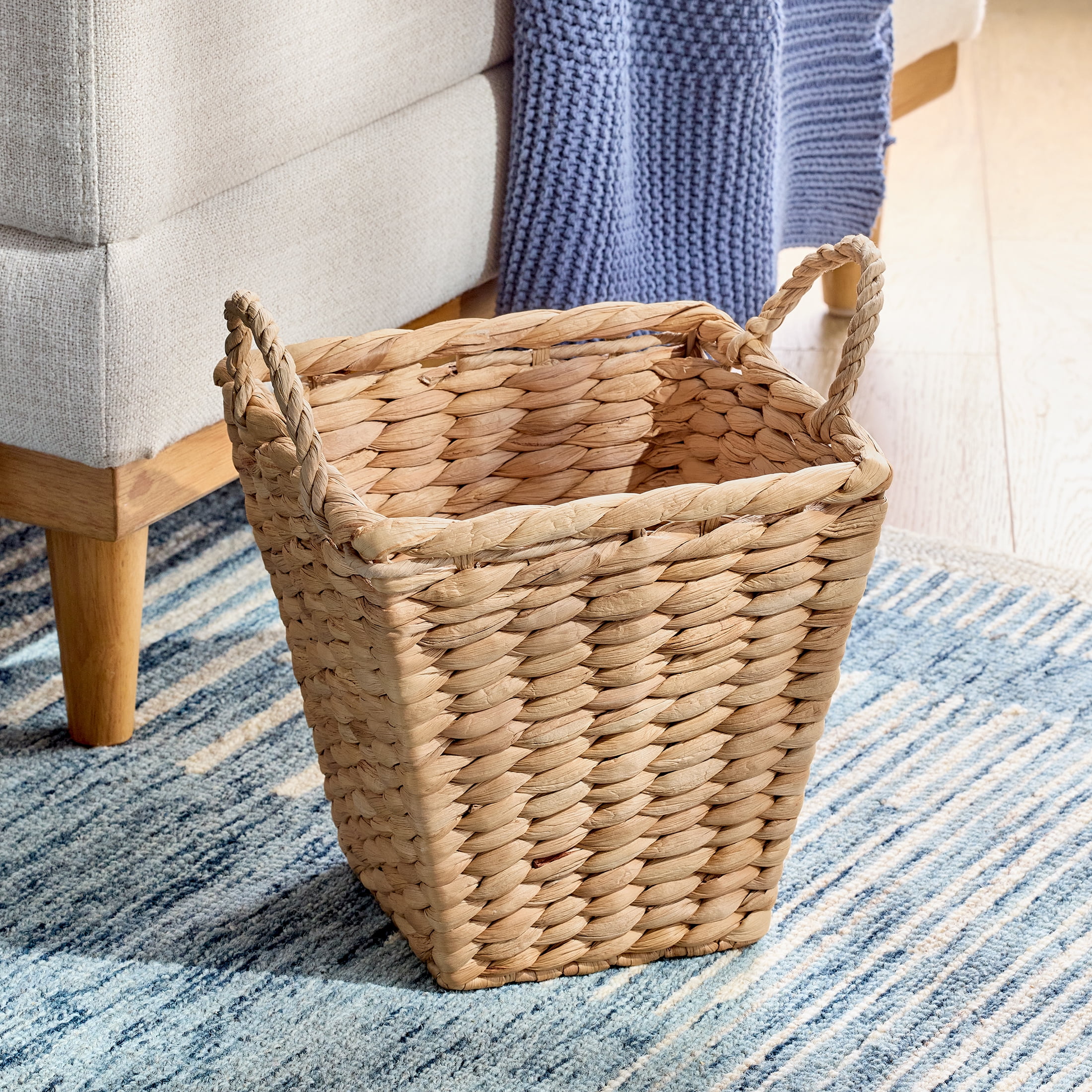 Better Homes & Gardens Water Hyacinth Tapered Basket with Loop Handles, 9 in